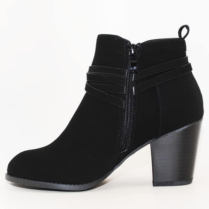 Collection Women Fashion Booties