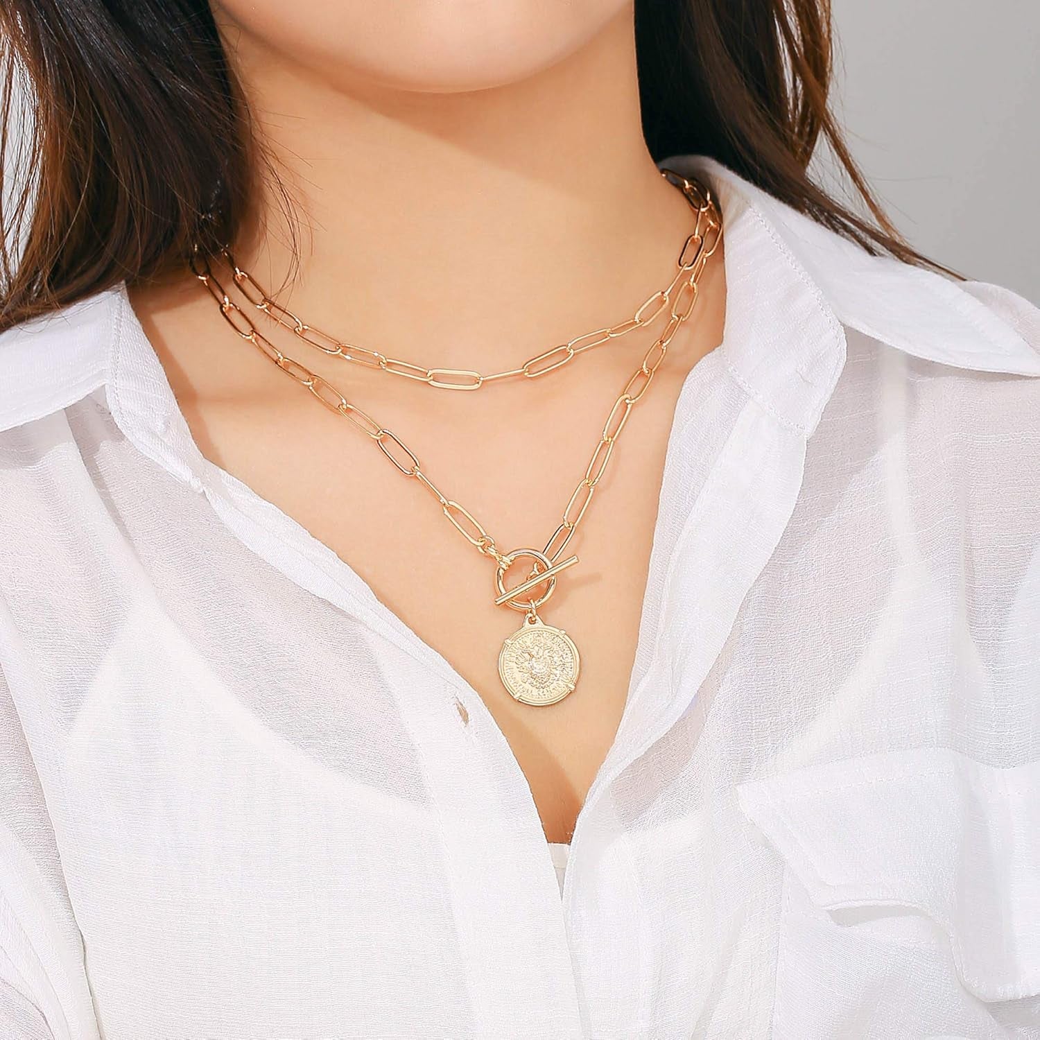 Gold Layered Necklaces for Women, 14K Gold Plated Vintage Evil Eye Queen Elizabeth Bee Sun and Moon Medallion Necklace Retro Choker Chain Link Necklace Gold Layered Necklaces for Women Jewelry